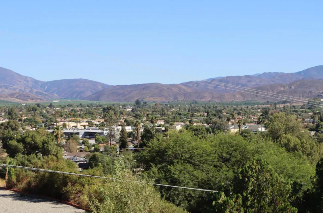 Mountain View Studio Hemet Luaran gambar