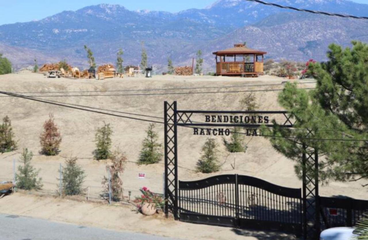 Mountain View Studio Hemet Luaran gambar